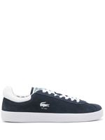 Lacoste baskets en daim à logo embossé - Bleu