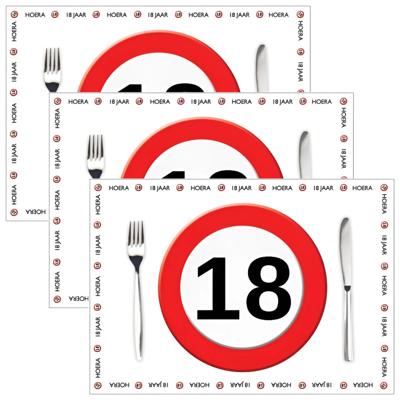 Placemat 18 jaar - 30x stuks - 42 x 30 cm - 90g - papier - verjaardag - jubileum