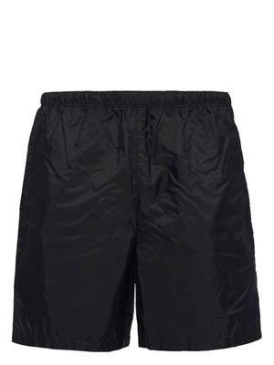 Prada short de bain à plaque logo - Noir