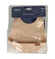 Lovi slab nude
