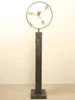 Bronzen sculptuur ring met 5 messing libellen, Ø 32 cm