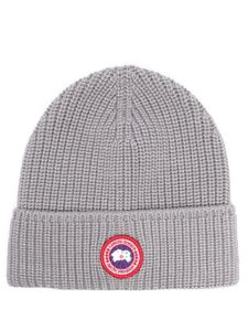 Canada Goose bonnet nervuré à patch logo - Gris