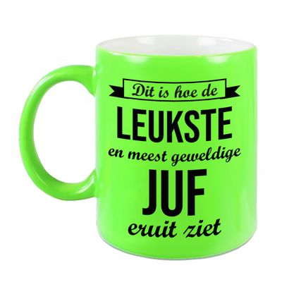 Leukste en meest geweldige juf cadeau koffiemok / theebeker neon groen 330 ml Leukste en meest geweldige juf cadeau koffiemok / theebeker neon groen 330 ml