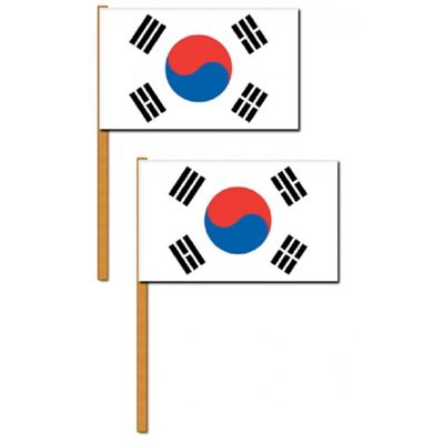 Set van 4x stuks luxe zwaaivlaggen Zuid Korea 30 x 45 cm op houten stokje