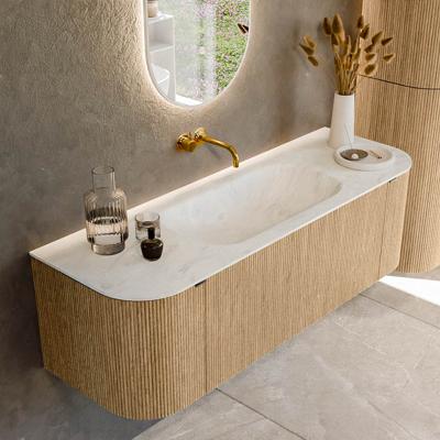 Badmeubel Mondiaz Kurve-Dlux | 140 cm | Meubelkleur Oak | Wastafelkleur Opalo | Solid surface | Midden spoelbak | Zonder kraangat(en)