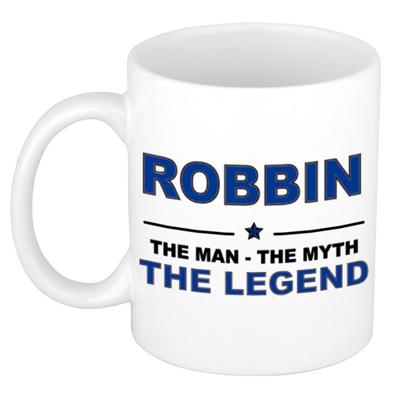 Robbin cadeau mok - man myth legend - naam koffiemok / beker - wit en blauw - 300 ml