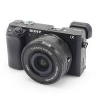 Sony A6400 + 16-50mm F/3.5-5.6 PZ OSS occasion Sony A6400 + 16-50mm F/3.5-5.6 PZ OSS occasion