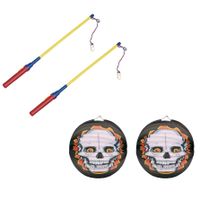 2x stuks ronde lampion 25 cm doodskop inclusief lampionstokjes