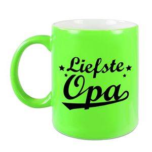 Liefste opa cadeau mok / beker neon groen met sterren 330 ml   -