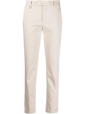 Lorena Antoniazzi pantalon de tailleur à coupe courte - Tons neutres