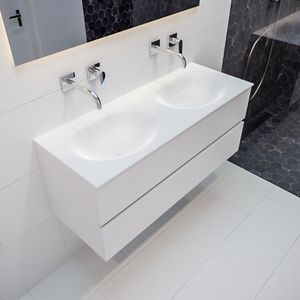 Mondiaz Vica Moon badmeubel wit mat 120 cm 2 lades solid surface dubbele spoelbak zonder kraangat