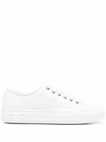 Ferragamo baskets à logo embossé - Blanc