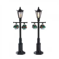 Old English Lamp Post 4.5V S2