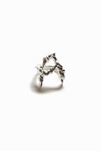 Verzilverde ring met de letter A Zalio - BLACK - M