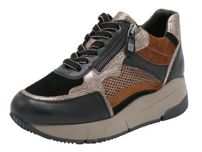 Helioform Sneaker