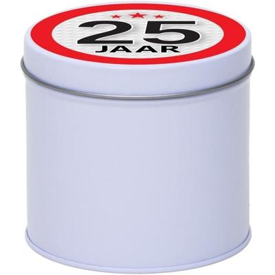 Cadeau koek of snoep blik - met 25 jaar opdruk sticker - 10 x 10 cm - Cadeauverpakking verjaardag