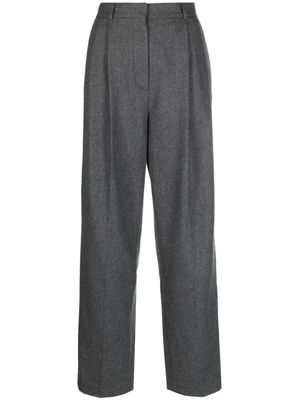 TOTEME pantalon de tailleur à pinces - Gris