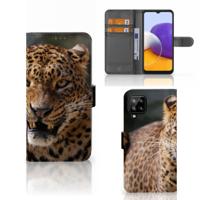 Samsung Galaxy A22 4G | M22 | Telefoonhoesje | Met pasjeshouder | Luipaard Samsung Galaxy A22 4G | M22 | Telefoonhoesje | Met pasjeshouder | Luipaard