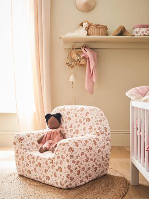 Personaliseerbare fauteuil van katoenen gaasschuim Indiase folk roze, bedrukt Personaliseerbare fauteuil van katoenen gaasschuim Indiase folk roze, bedrukt