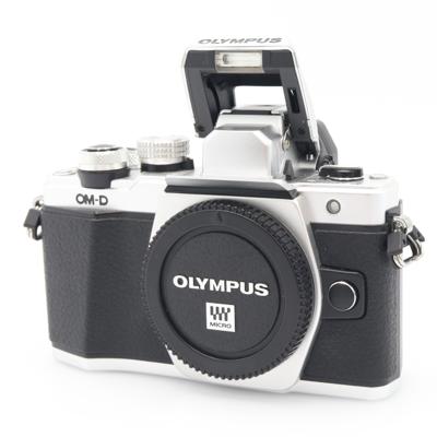 Olympus OM-D E-M10 mark II body zilver occasion