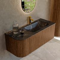 Mondiaz KURVE-DLUX 115 cm Onderkast Greeploos 1 Lade Met Deuren Walnut, Wastafel Solid Surface Rechts Lava 1 Kraangat Zonder Spiegel (KRVBGS115L1L1D1KR-Wal/Lav)