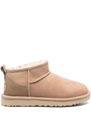 UGG bottines à semelle épaisse - Tons neutres