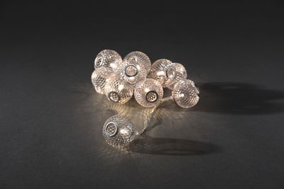 LED Decoratieve lichtsnoer met 10 zilveren metalen bolletjes, 3145-303