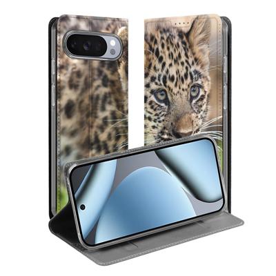 Google Pixel 10 | Pixel 10 Pro | Standcase | Hoesje Baby Luipaard