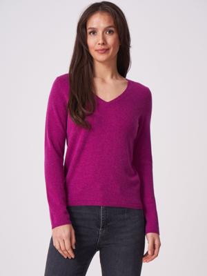 Basic fijngebreide V-hals trui van biologisch cashmere